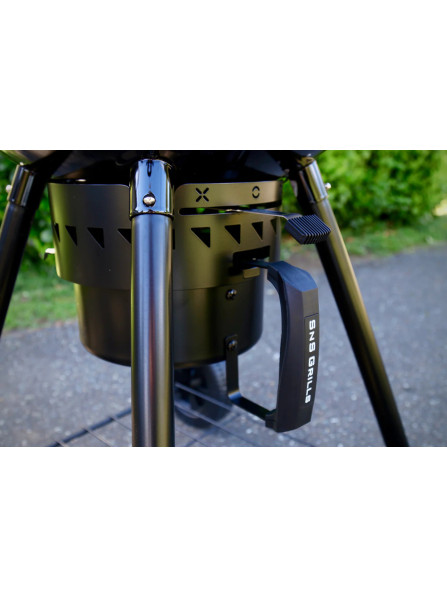 Угольный гриль Slow ’N Sear® Kettle Grill 57 см — Black Edition + Slow 'N Sear® Deluxe